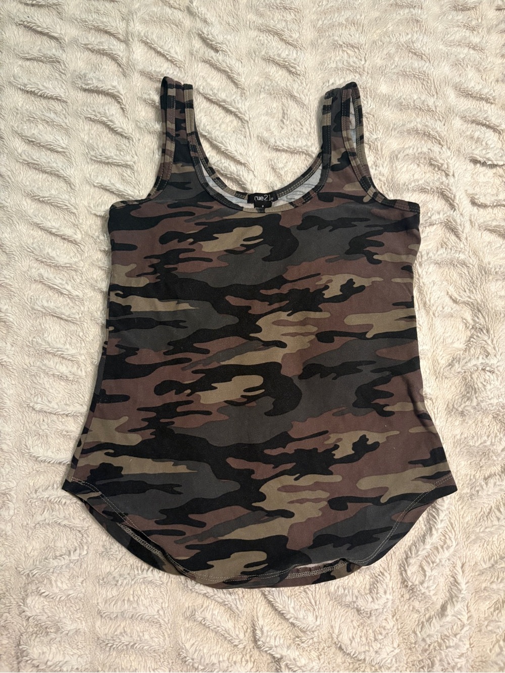 Rue21 Women's Camo Tank Top in Green/Brown
